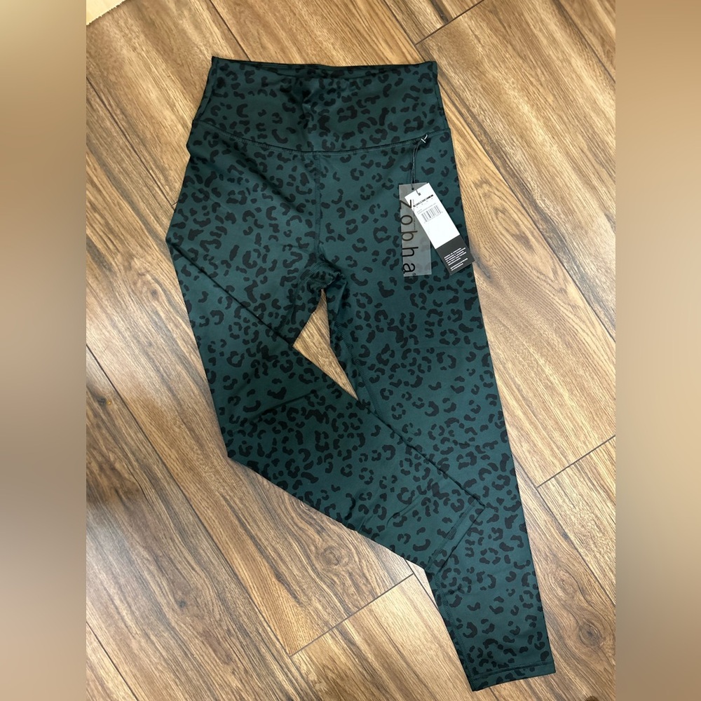 Zobha Women’s Leopard Legging
